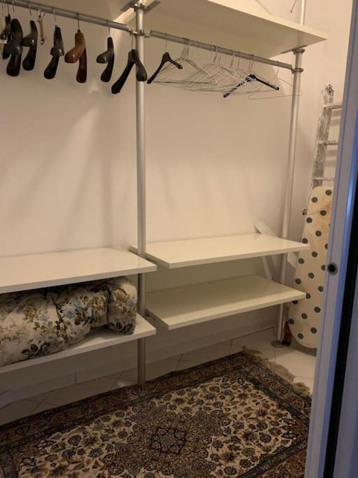 Appartamento Incantevole A Parma Bagian luar foto