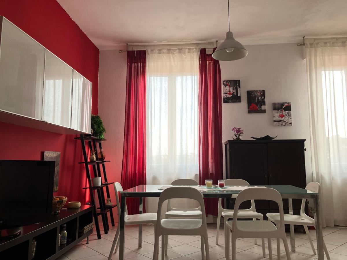 Appartamento Incantevole A Parma Bagian luar foto