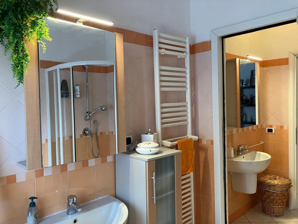 Appartamento Incantevole A Parma Bagian luar foto