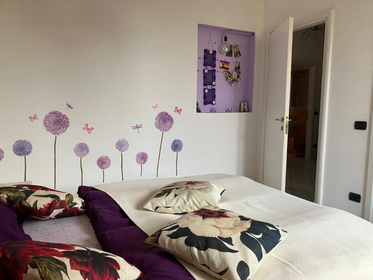 Appartamento Incantevole A Parma Bagian luar foto